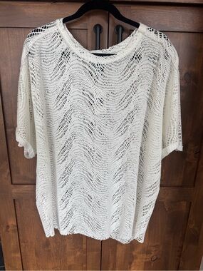 Day trip Laser cut top